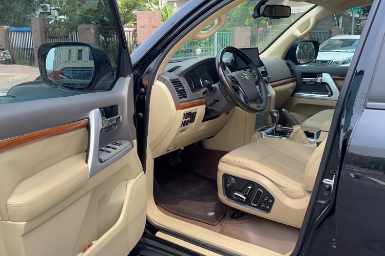 Used Toyota Land Cruiser 2016 4.0L Automatic Transmission Middle East Version Driver Seat