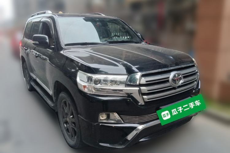 Used Toyota Land Cruiser 2016 4.0L Automatic GX-R Front Right 45 Deg