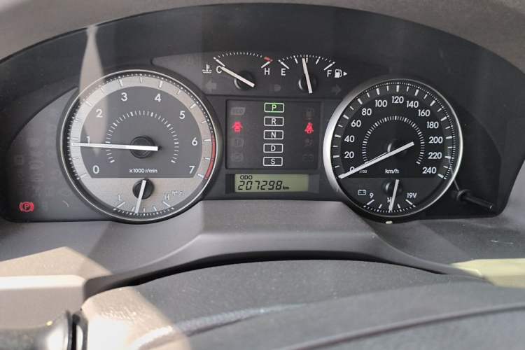 Used Toyota Land Cruiser 2016 4.6L GX-R Middle East Instrument Cluster