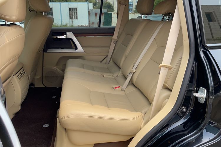 Used Toyota Land Cruiser 2016 4.0L Automatic Transmission Middle East Version Left Rear Seat