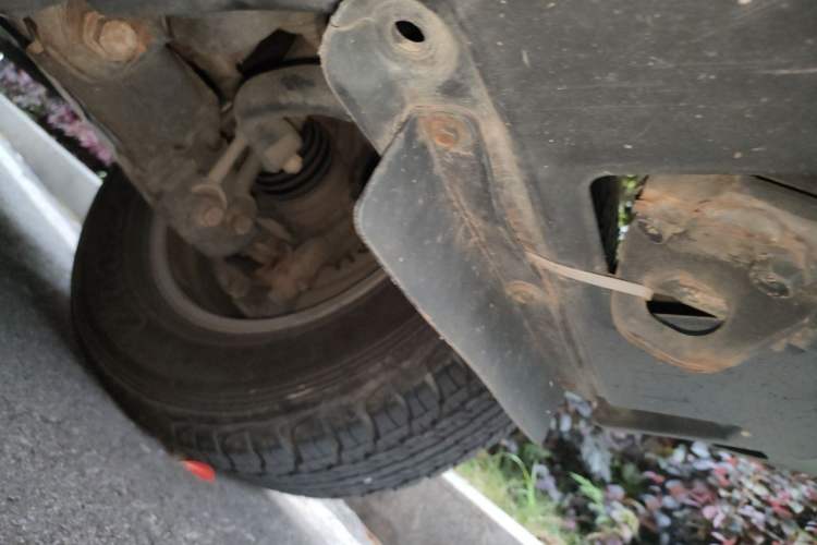 Used Toyota Land Cruiser 2016 4.0L Gasoline 8-Seater Middle East Version Chassis Front Left