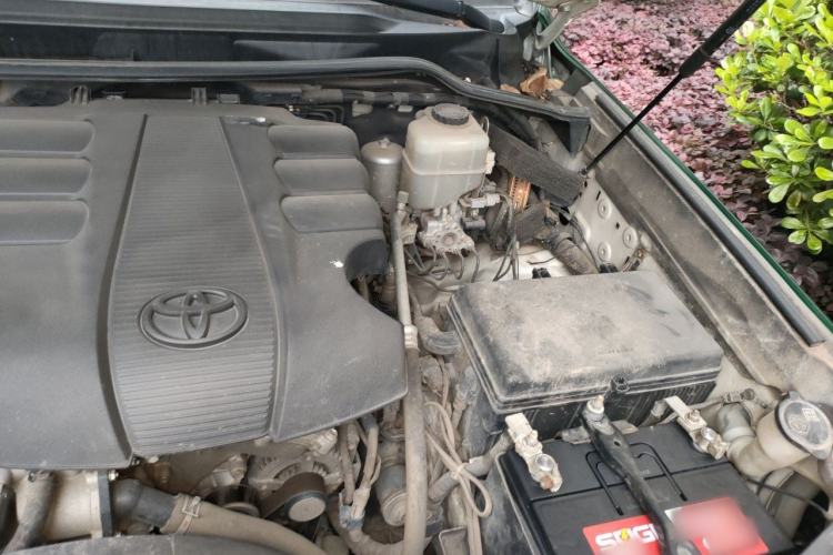 Used Toyota Land Cruiser 2016 4.0L Gasoline 8-Seater Middle East Version Engine Bay Left