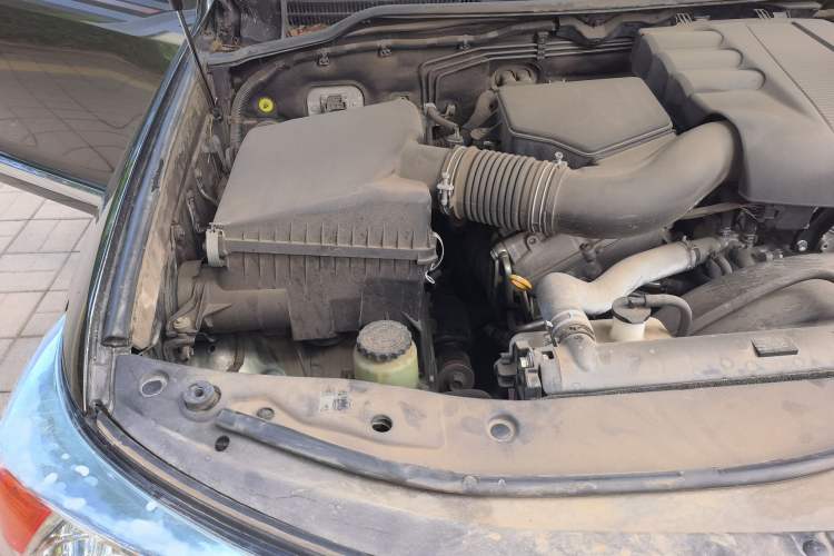 Used Toyota Land Cruiser  Engine Bay Right