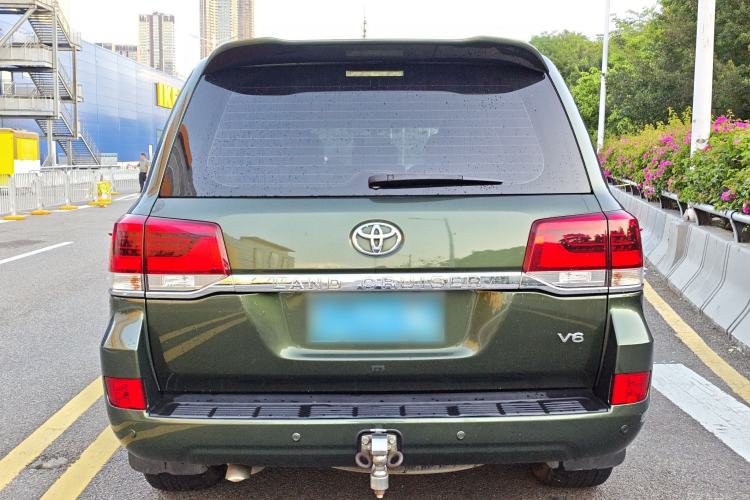 Used Toyota Land Cruiser 2016 4.0L GX 5-Seater U.S. Specification Exterior 4