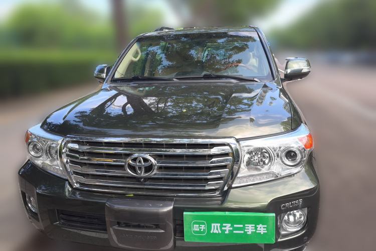 Used Toyota Land Cruiser  Front