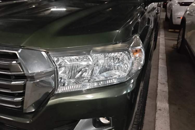 Used Toyota Land Cruiser 2016 4.0L GX 5-Seater U.S. Specification Left Front Headlight