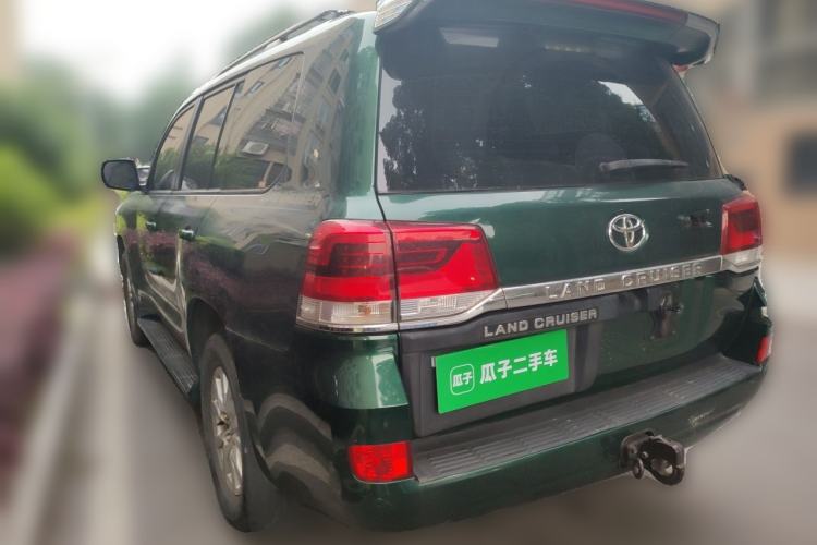 Used Toyota Land Cruiser 2016 4.0L Gasoline 8-Seater Middle East Version Rear Left 45 Deg