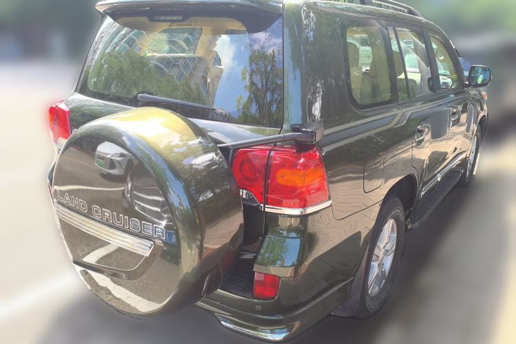 Used Toyota Land Cruiser  Rear Right 45 Deg