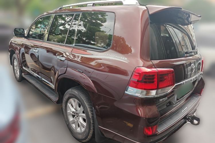 Used Toyota Land Cruiser 2016 4.0L Gasoline 8-Seater U.S. Specification Rear Left 45 Deg