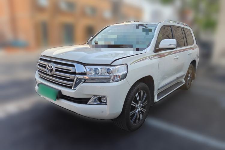 Used Toyota Land Cruiser 2016 5.7 automatic, seven‑seat, V8 Guazi used car, China used car export, Used car for sale, Used cars, Cheapest cars for sale