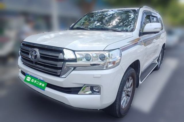 Toyota Land Cruiser Land Cruiser 4.0 Automatic Gasoline 8-Seater (Middle East Version) مستعملة