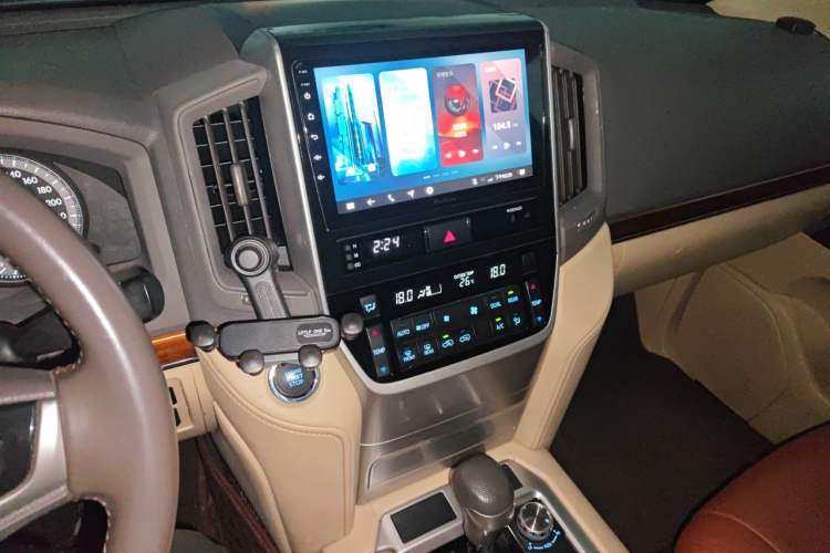 Used Toyota Land Cruiser  Audio And AC Panel