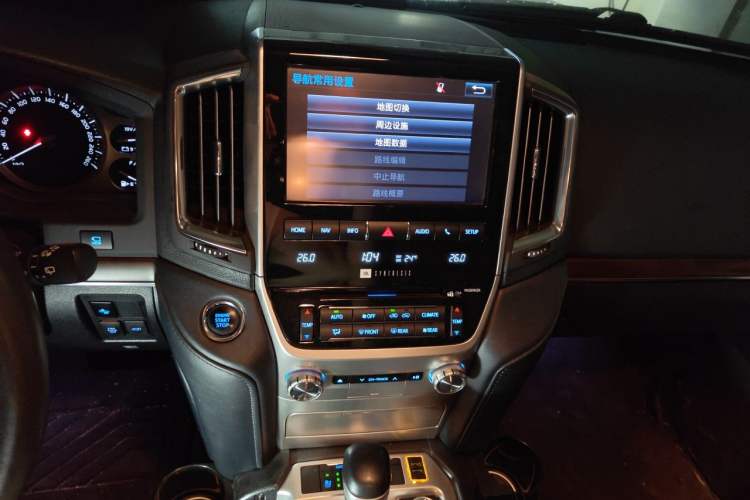 Used Toyota Land Cruiser  Audio And AC Panel