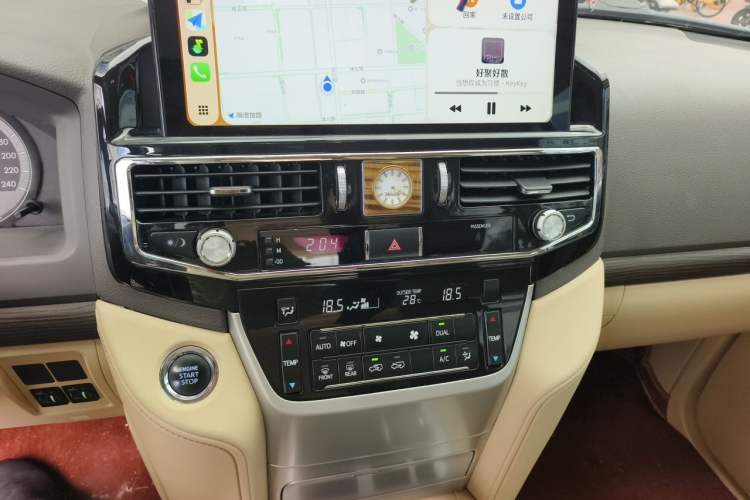 Used Toyota Land Cruiser  Audio And AC Panel