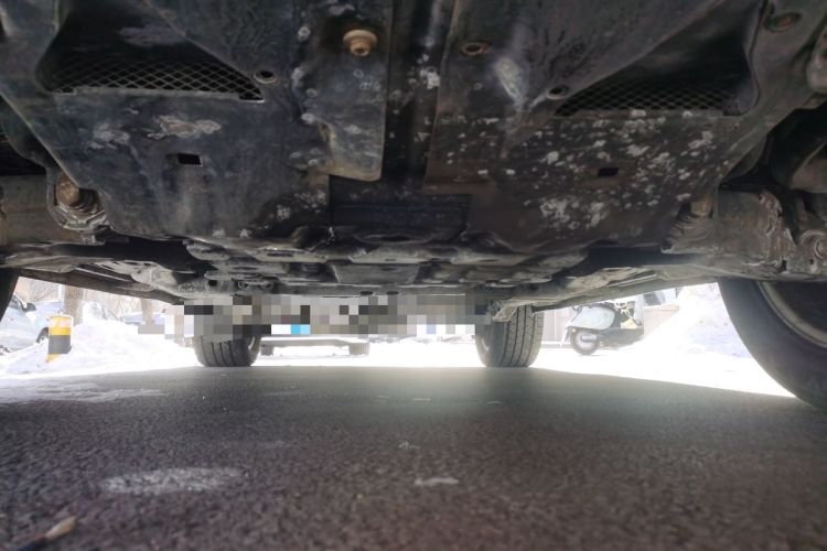 Used Toyota Land Cruiser 2016 4.0L Gasoline 8-Seater Middle East Version Chassis Front