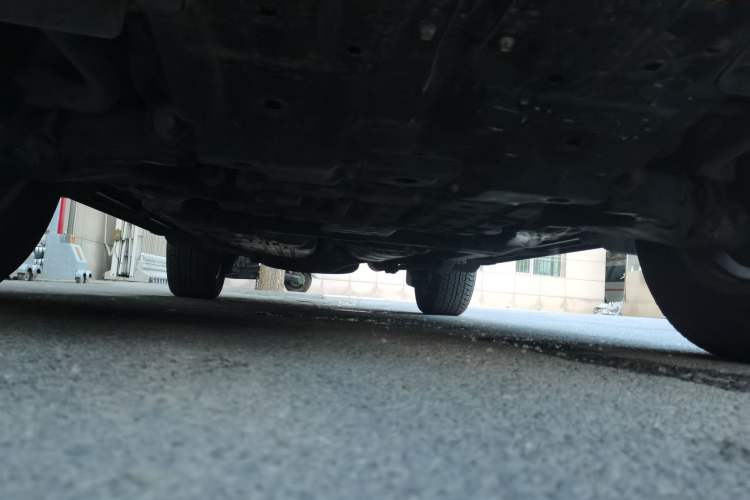 Used Toyota Land Cruiser 2016 4.6L Automatic VX-R Chassis Front