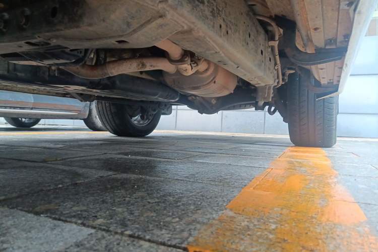 Used Toyota Land Cruiser  Chassis Front Left