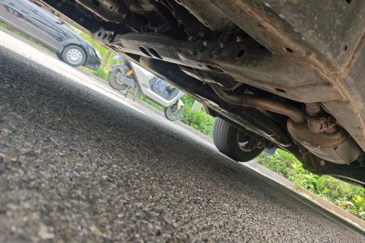 Used Toyota Land Cruiser  Chassis Front Left