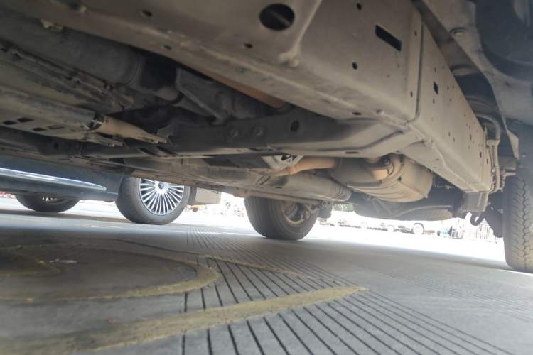 Used Toyota Land Cruiser 2016 4.6L Automatic VX-R Chassis Front Left