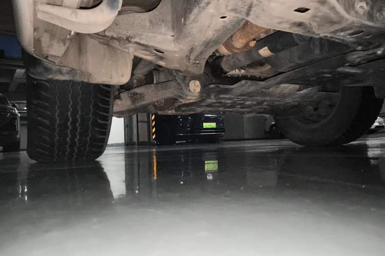 Used Toyota Land Cruiser 2016 4.6L GX-R Middle East Chassis Front Left