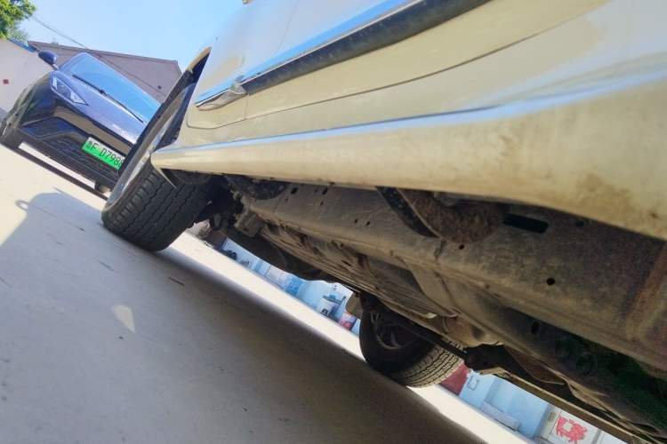 Used Toyota Land Cruiser  Chassis Front Right
