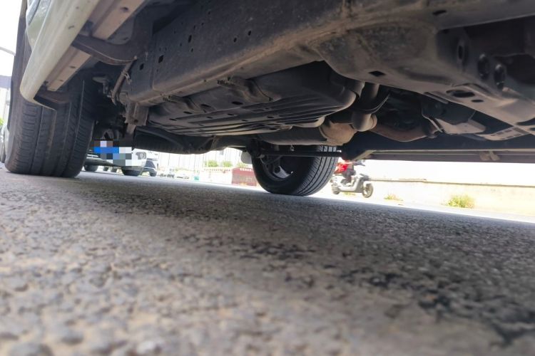 Used Toyota Land Cruiser  Chassis Front Right
