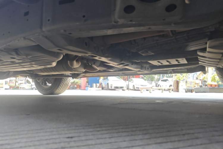 Used Toyota Land Cruiser 2016 4.6L Automatic VX-R Chassis Front Right