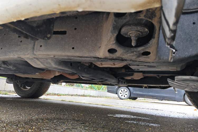 Used Toyota Land Cruiser 2016 4.0L Gasoline 8-Seater Middle East Version Chassis Front Right