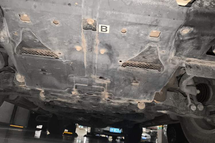 Used Toyota Land Cruiser 2016 4.6L GX-R Middle East Chassis Front