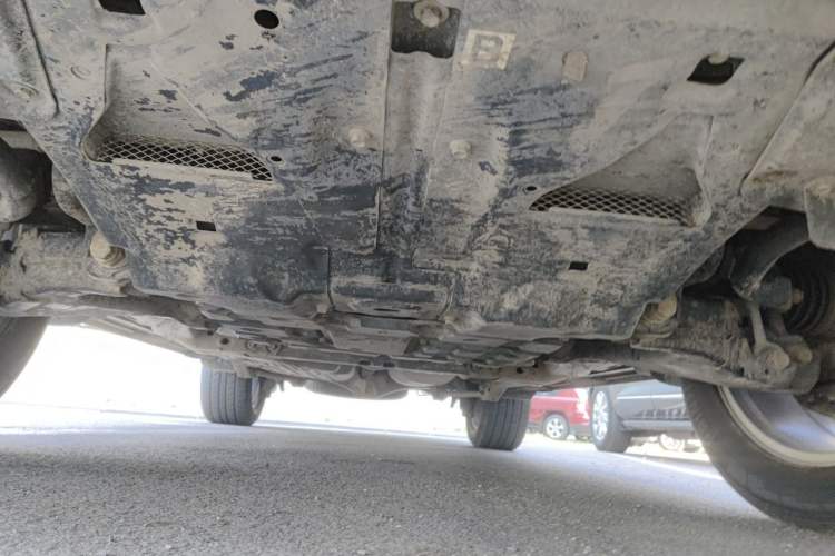 Used Toyota Land Cruiser 2016 4.0L GX-R Dual Differential – Middle East Chassis Front