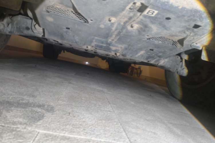 Used Toyota Land Cruiser 2016 5.7L Automatic/Manual Transmission EX-R Middle East Chassis Front