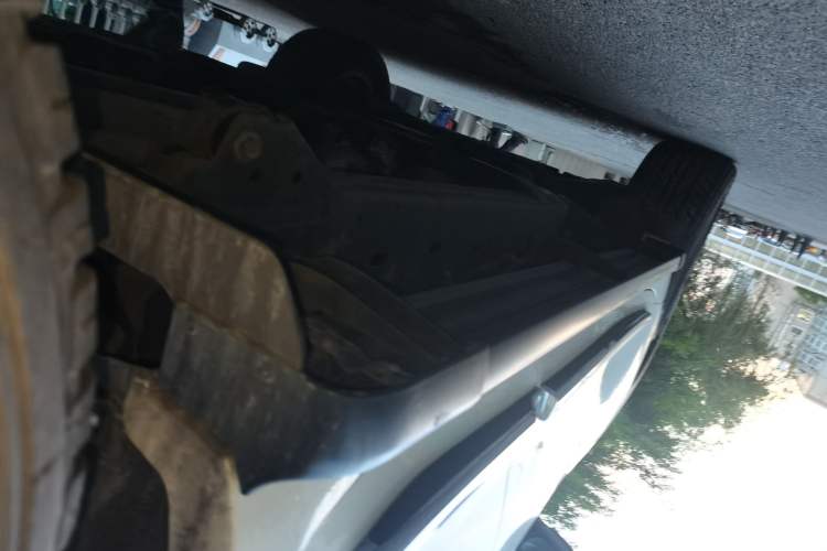 Used Toyota Land Cruiser 2016 4.6L Automatic VX-R Chassis Rear Left