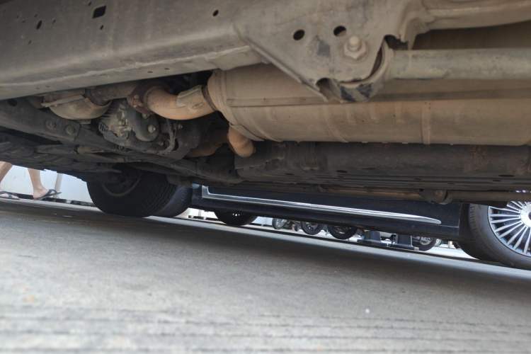 Used Toyota Land Cruiser 2016 4.6L Automatic VX-R Chassis Rear Left