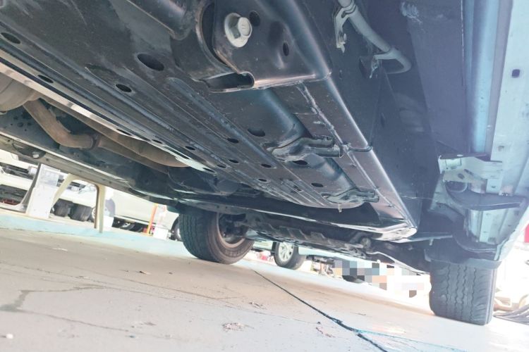 Used Toyota Land Cruiser  Chassis Rear Right