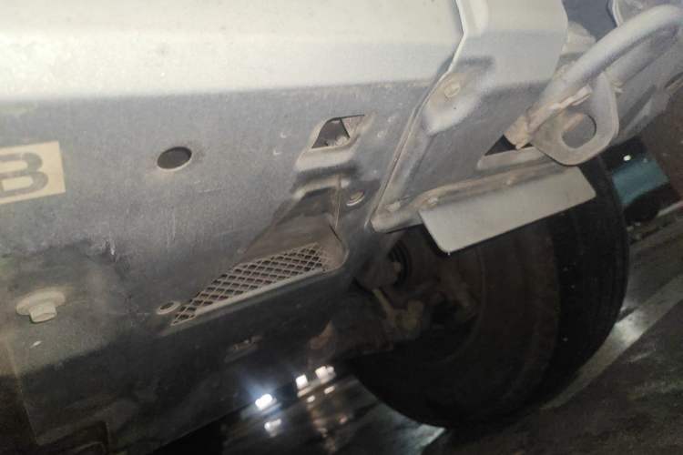 Used Toyota Land Cruiser  Chassis Rear Right