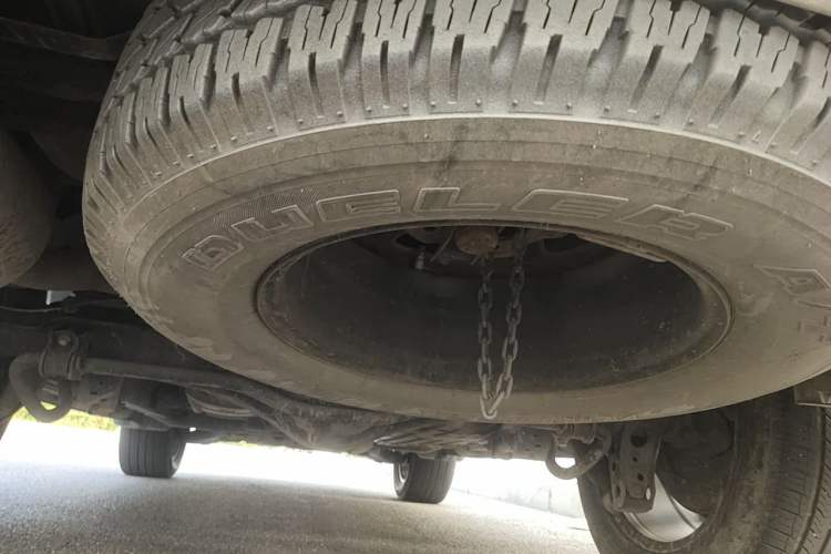Used Toyota Land Cruiser 2016 4.0 GX-R Dual Fuel Dual Differential – Middle East Chassis Rear