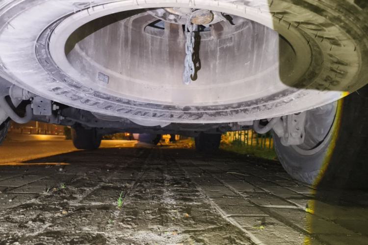 Used Toyota Land Cruiser 2016 4.0 GX-R Dual Fuel Dual Differential – Middle East Chassis Rear