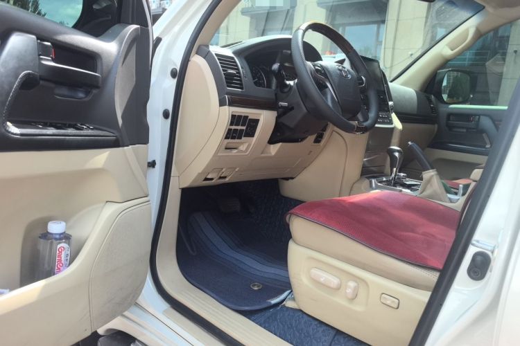 Used Toyota Land Cruiser  Driver Seat