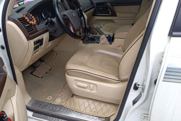 Used Toyota Land Cruiser 2016 4.0L Automatic Parallel Import Version 5 Seats Driver Seat