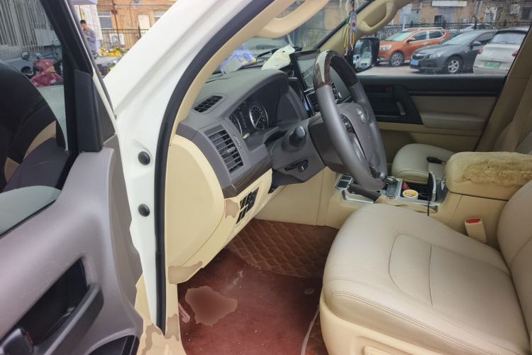 Used Toyota Land Cruiser  Driver Seat