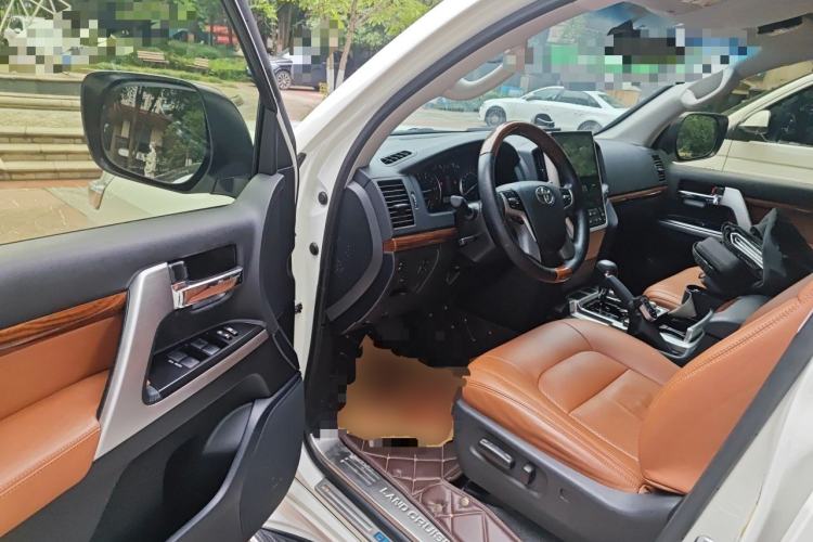 Used Toyota Land Cruiser  Driver Seat
