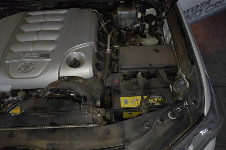 Used Toyota Land Cruiser  Engine Bay Left