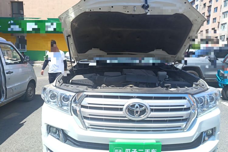 Used Toyota Land Cruiser 2016 4.0L Automatic Transmission Middle East Version Engine Bay Right