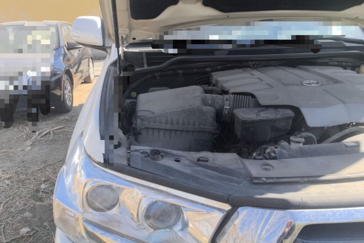 Used Toyota Land Cruiser  Engine Bay Right
