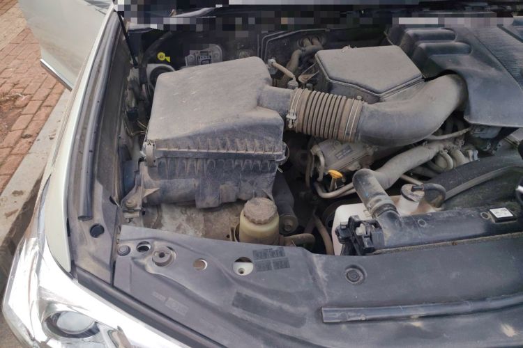 Used Toyota Land Cruiser  Engine Bay Right