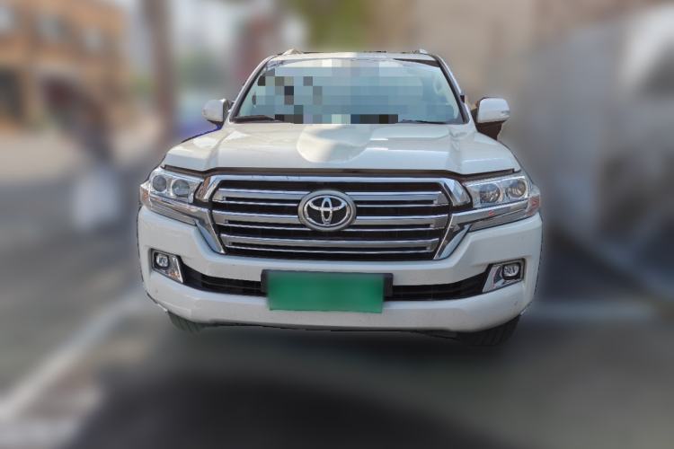 Used Toyota Land Cruiser  Front