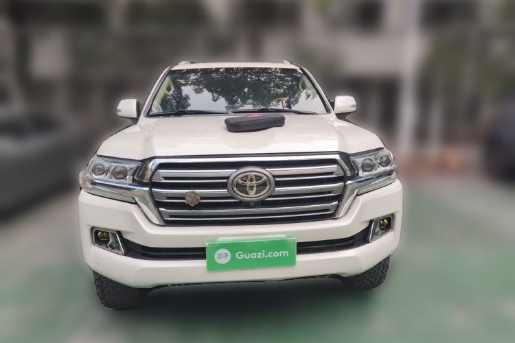 Used Toyota Land Cruiser  Front