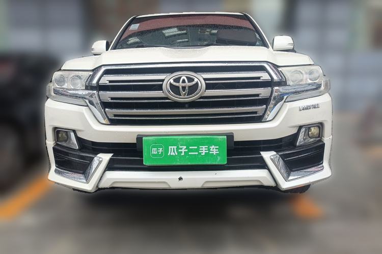 Used Toyota Land Cruiser  Front