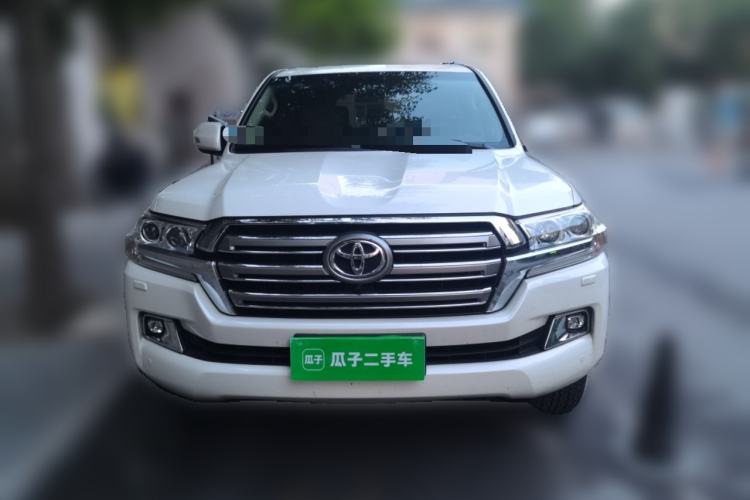 Used Toyota Land Cruiser 2016 4.6L Automatic VX-R Front