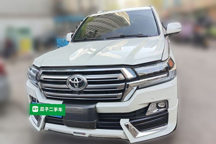 Used Toyota Land Cruiser 2016 4.6L GX-R Middle East Front